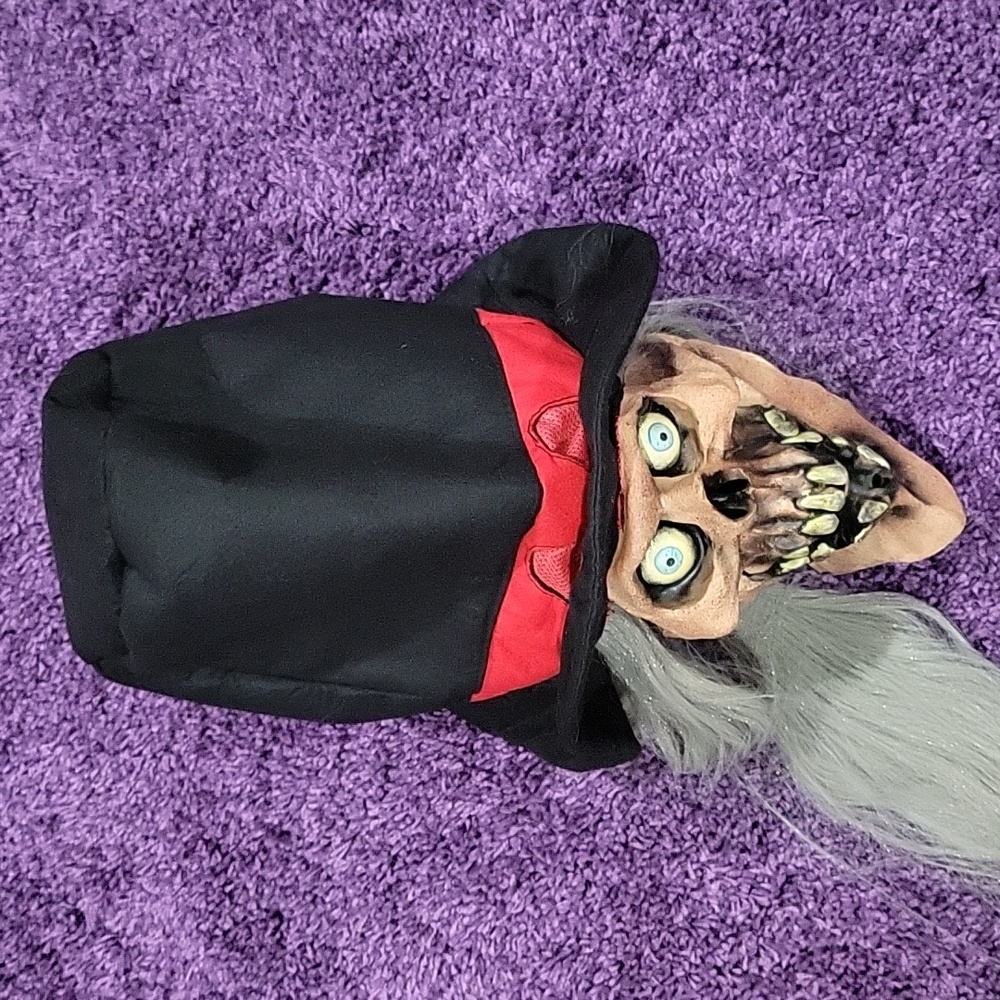 Vintage Mario Chiodo Studios Crypt Keeper Mask